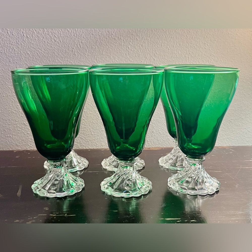 Set of 6 Anchor Hocking 6” water goblets